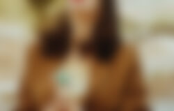 Pauline's Profile in Courcelles on #Dating